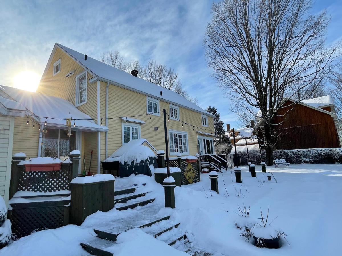 Bed and Breakfast Manoir Alegria Cowansville Экстерьер фото